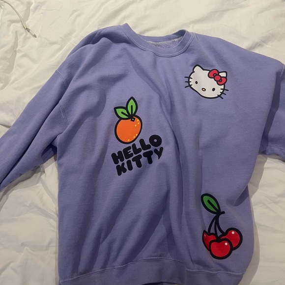 Hello kitty purple crewneck size medium - Picture 2 of 4